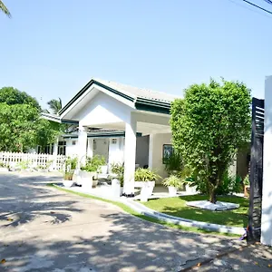 The Bamboo Tree Transit Katunayake
